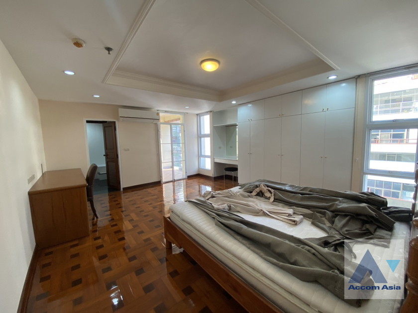 9  3 br Apartment For Rent in Sukhumvit ,Bangkok BTS Phrom Phong at Good maintained AA45638
