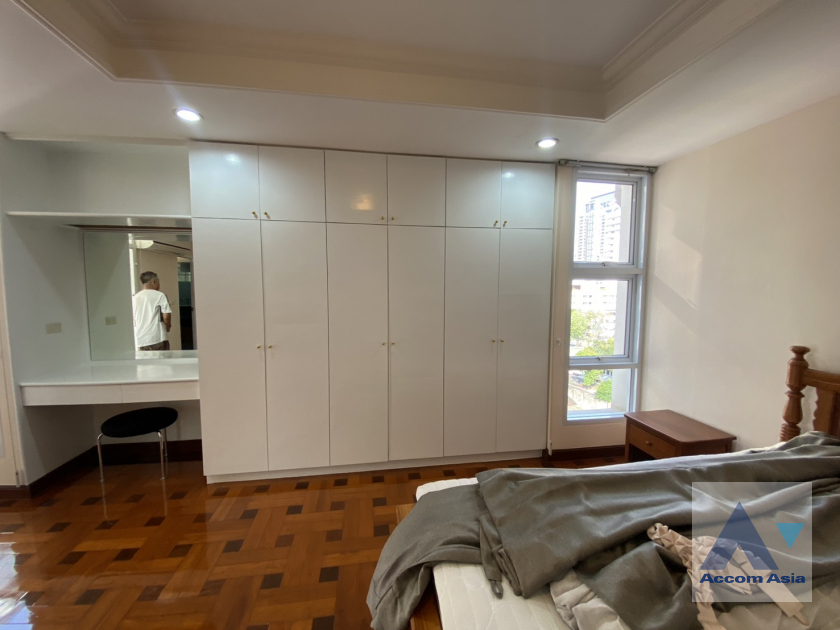 11  3 br Apartment For Rent in Sukhumvit ,Bangkok BTS Phrom Phong at Good maintained AA45638