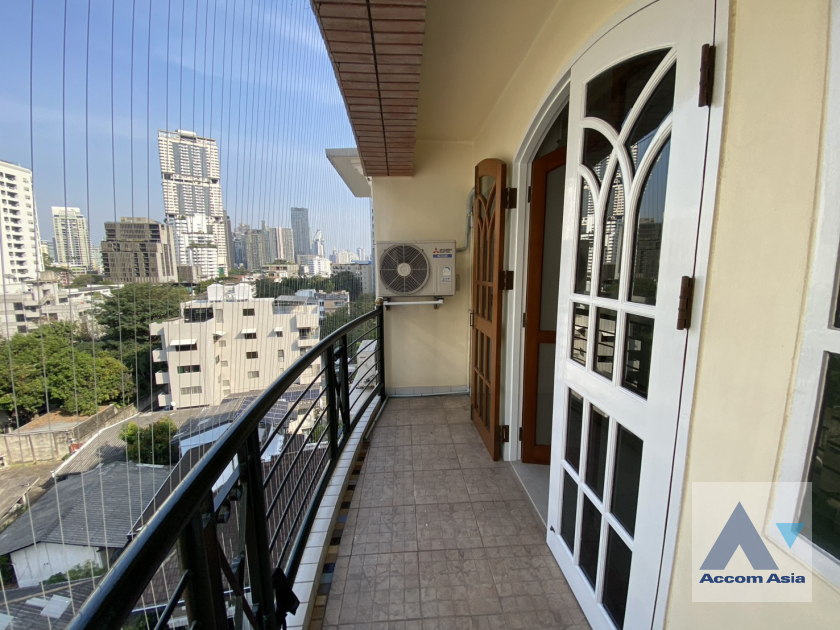 13  3 br Apartment For Rent in Sukhumvit ,Bangkok BTS Phrom Phong at Good maintained AA45638
