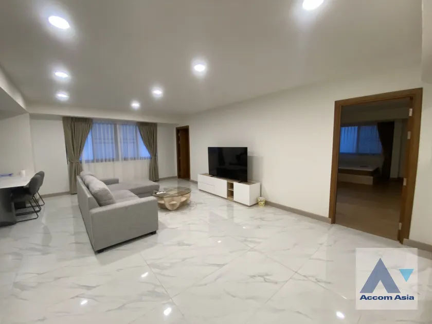 unit 3 Bedrooms  Condominium For Rent & Sale in Sukhumvit, Bangkok  near BTS Phrom Phong (AA45639)