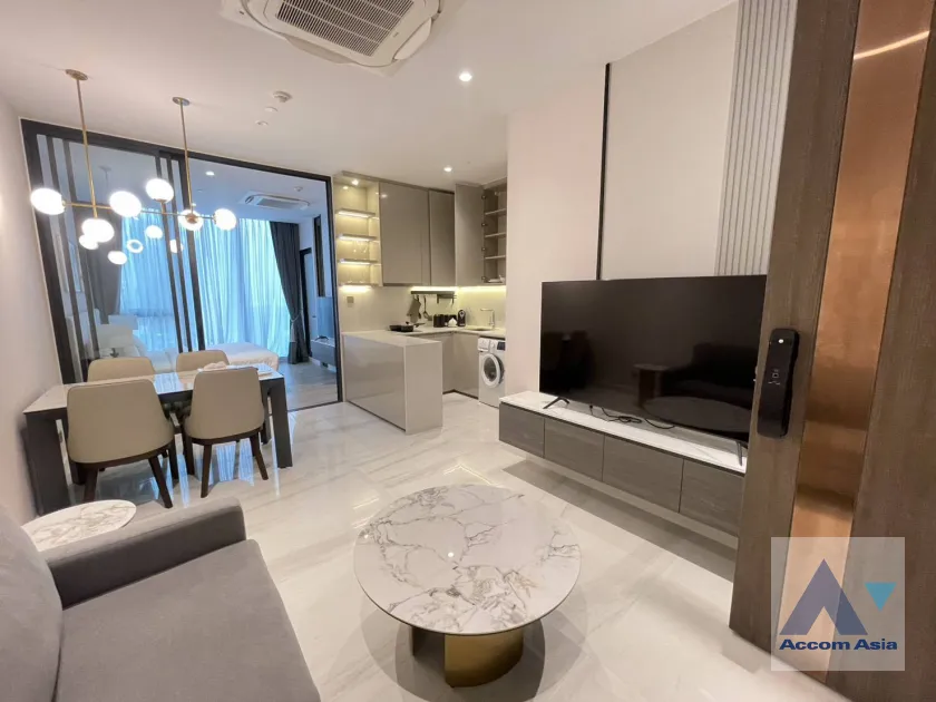 unit 1 Bedroom  Condominium For Rent in Sathorn, Bangkok  near BTS Chong Nonsi - MRT Lumphini (AA45641)