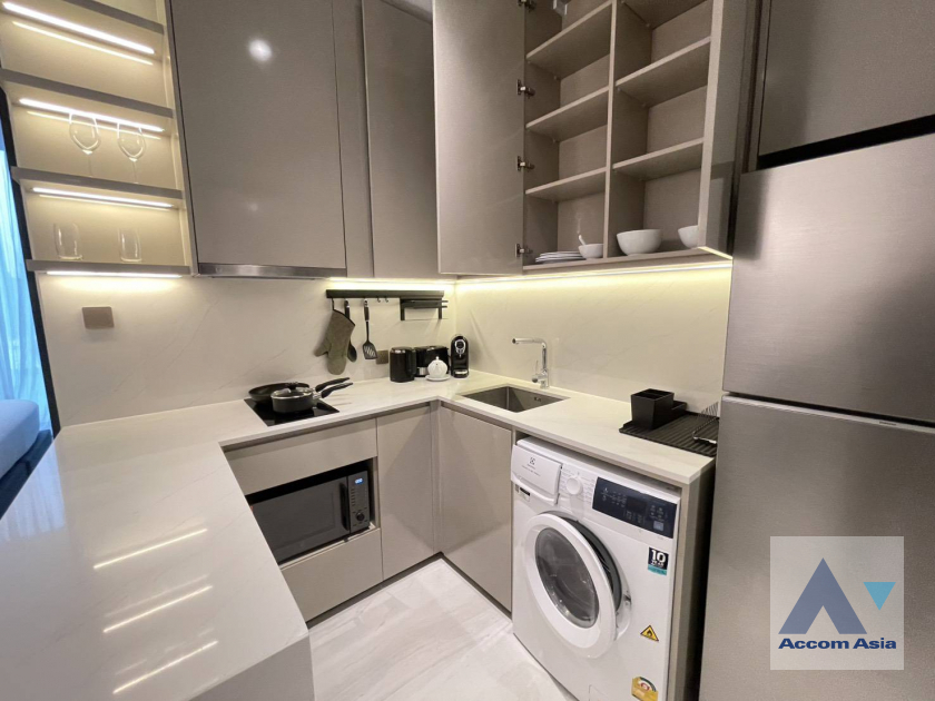 7  1 br Condominium For Rent in Sathorn ,Bangkok BTS Chong Nonsi - MRT Lumphini at Supalai ICON Sathorn AA45641