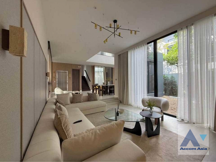  2  3 br House For Rent in Krungthep Kreetha ,Bangkok  at Bugaan Krungthep Kreetha AA45643