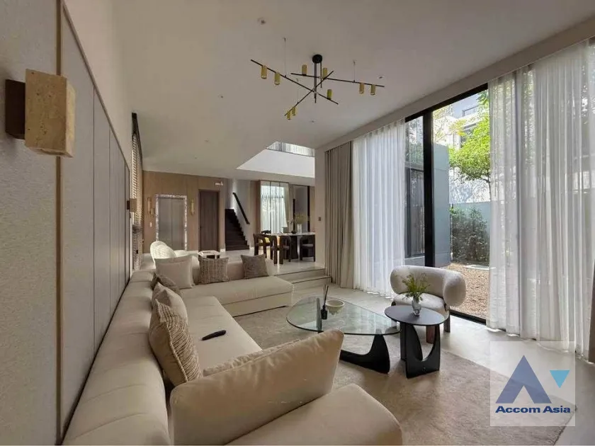  2  3 br House for rent and sale in Krungthep Kreetha ,Bangkok  at Bugaan Krungthep Kreetha AA45643