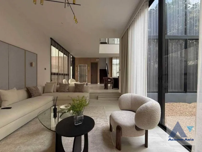 12  3 br House for rent and sale in Krungthep Kreetha ,Bangkok  at Bugaan Krungthep Kreetha AA45643