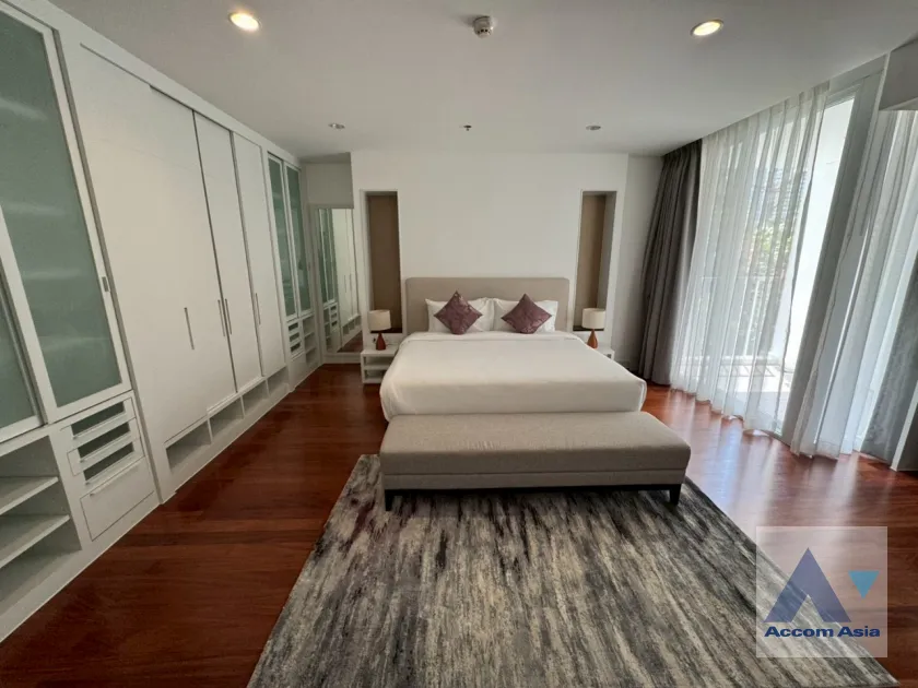 12  3 br Apartment for rent and sale in Sukhumvit ,Bangkok BTS Ekkamai at Ekkamai Family Apartment AA45644
