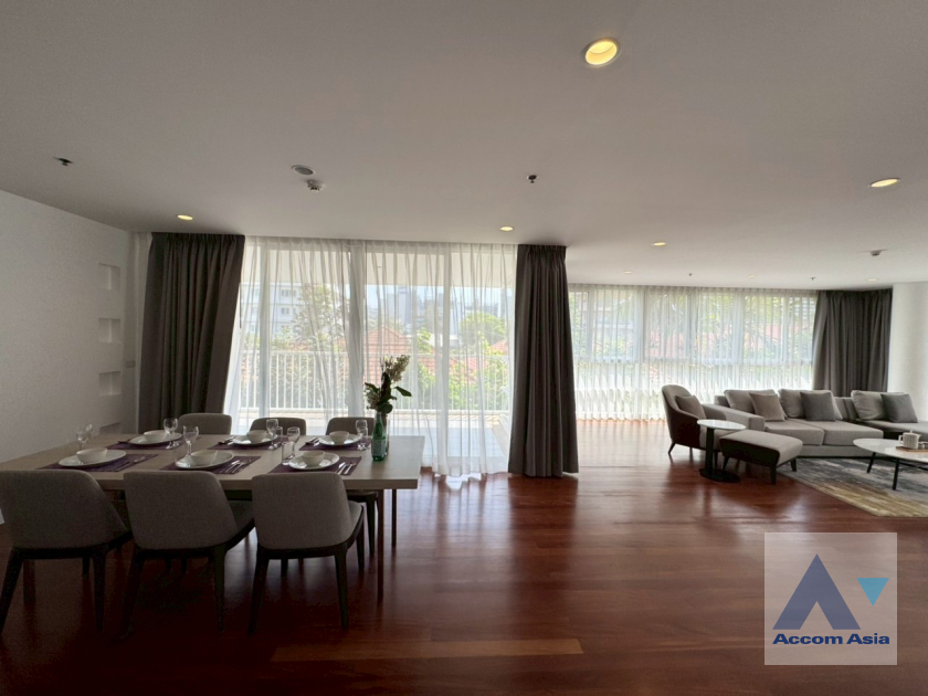 8  3 br Apartment for rent and sale in Sukhumvit ,Bangkok BTS Ekkamai at Ekkamai Family Apartment AA45644