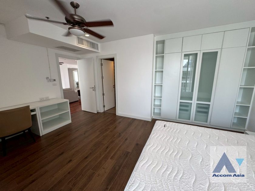 15  4 br Apartment For Rent in Sukhumvit ,Bangkok BTS Ekkamai at Ekkamai Family Apartment AA45647