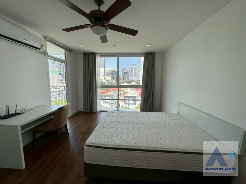 12  4 br Apartment for rent and sale in Sukhumvit ,Bangkok BTS Ekkamai at Ekkamai Family Apartment AA45647