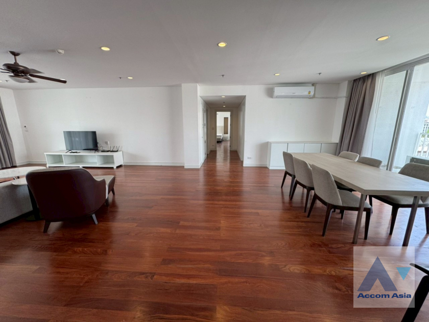  1  4 br Apartment For Rent in Sukhumvit ,Bangkok BTS Ekkamai at Ekkamai Family Apartment AA45647