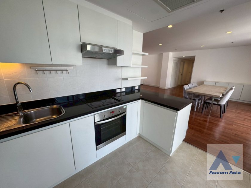 19  4 br Apartment For Rent in Sukhumvit ,Bangkok BTS Ekkamai at Ekkamai Family Apartment AA45648