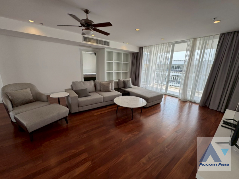  2  4 br Apartment For Rent in Sukhumvit ,Bangkok BTS Ekkamai at Ekkamai Family Apartment AA45648