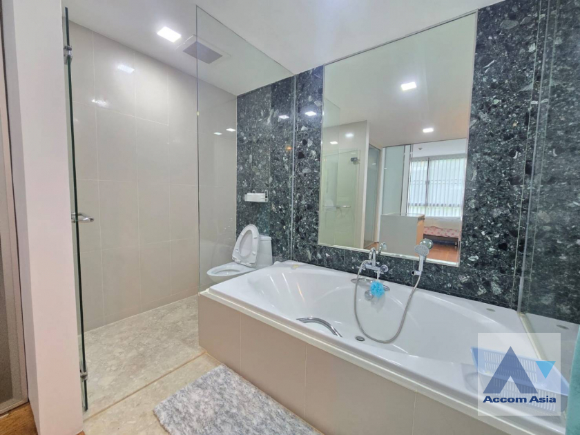 25  3 br Condominium for rent and sale in Sukhumvit ,Bangkok BTS Phra khanong at Ficus Lane AA45651