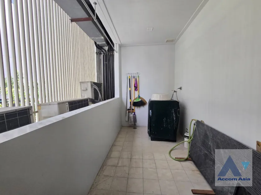 31  3 br Condominium for rent and sale in Sukhumvit ,Bangkok BTS Phra khanong at Ficus Lane AA45651