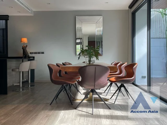 10  3 br House For Rent in Sukhumvit ,Bangkok BTS Phrom Phong AA45652