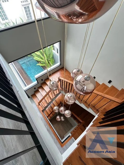 17  3 br House For Rent in Sukhumvit ,Bangkok BTS Phrom Phong AA45652