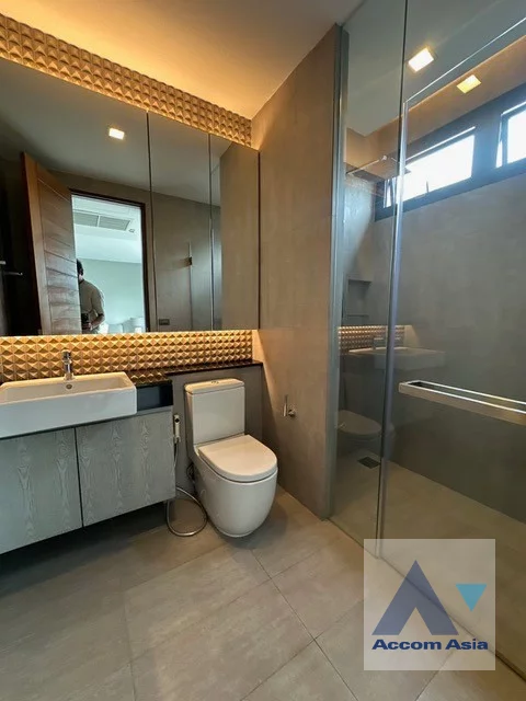 30  3 br House For Rent in Sukhumvit ,Bangkok BTS Phrom Phong AA45652
