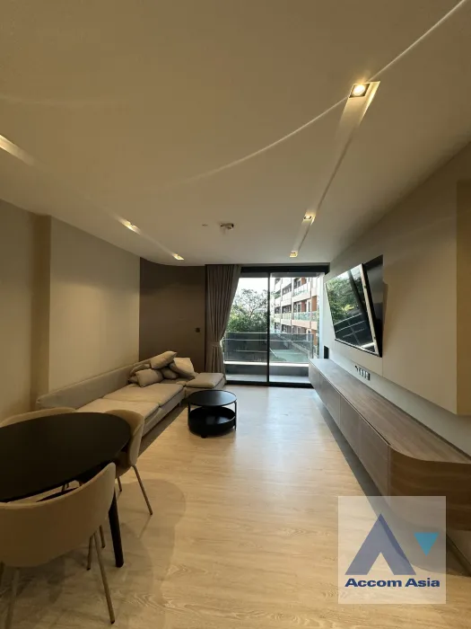 Super Luxury, Fully Furnished |  The Room Sukhumvit 38 Condominium  2 Bedroom for Sale & Rent BTS Thong Lo in Sukhumvit Bangkok