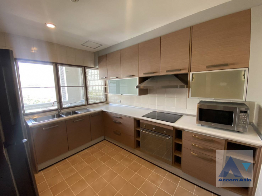 7  2 br Apartment For Rent in Sukhumvit ,Bangkok MRT Phetchaburi - BTS Asok at High rise building AA45662