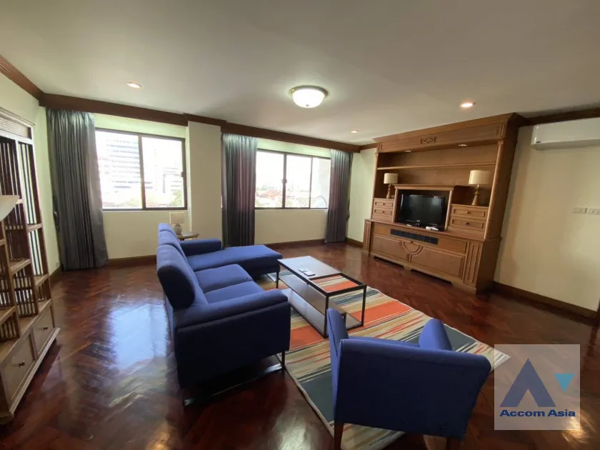 unit 2 Bedrooms  Apartment For Rent in Sukhumvit, Bangkok  near MRT Phetchaburi - BTS Asok (AA45662)