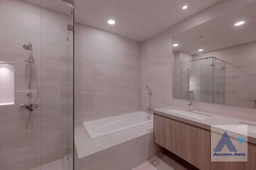 28  3 br Condominium for rent and sale in Samutprakan ,Samutprakan BTS Bang Na at Whizdom The Forestias AA45665