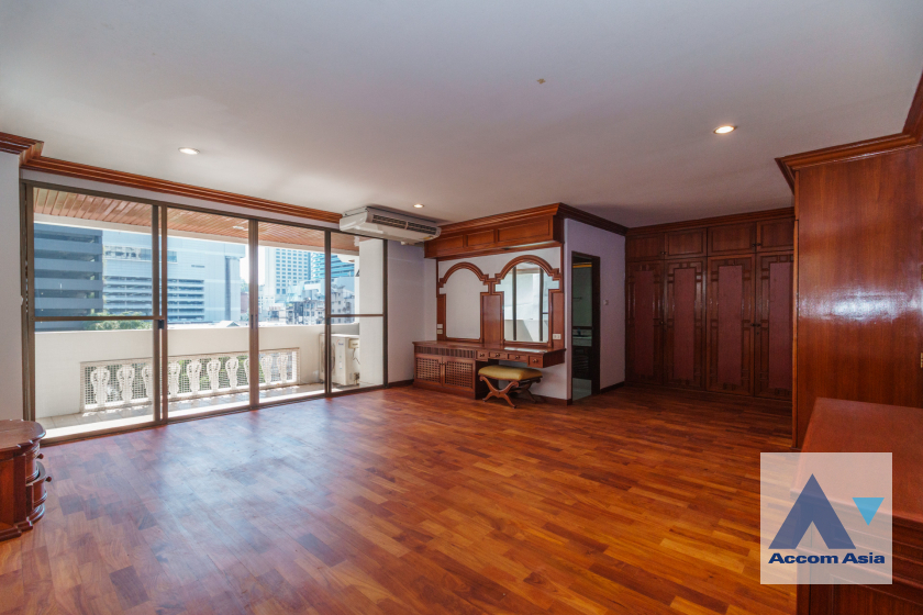 4  3 br Apartment For Rent in Sukhumvit ,Bangkok MRT Sukhumvit - BTS Asok at Family-Friendly 360 SQ.M. Residence Near Terminal 21 AA45666