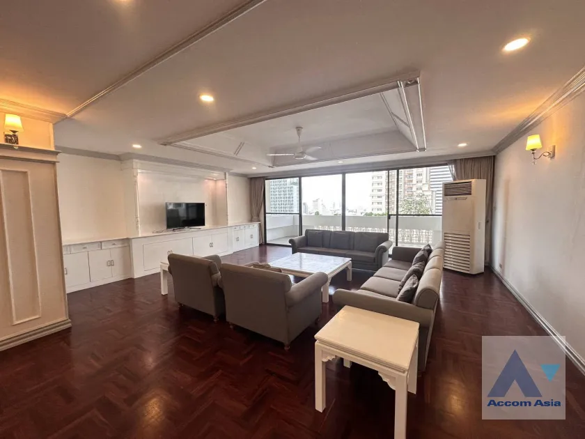 unit 3 Bedrooms  Apartment For Rent & Sale in Sukhumvit, Bangkok  near BTS Asok - MRT Sukhumvit (AA45666)