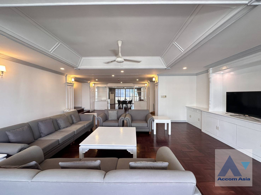 5  3 br Apartment for rent and sale in Sukhumvit ,Bangkok BTS Asok - MRT Sukhumvit at Family-Friendly 360 SQ.M. Residence Near Terminal 21 AA45666