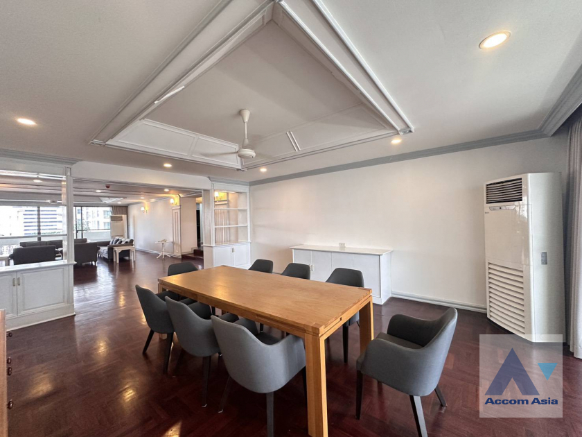 6  3 br Apartment for rent and sale in Sukhumvit ,Bangkok BTS Asok - MRT Sukhumvit at Family-Friendly 360 SQ.M. Residence Near Terminal 21 AA45666