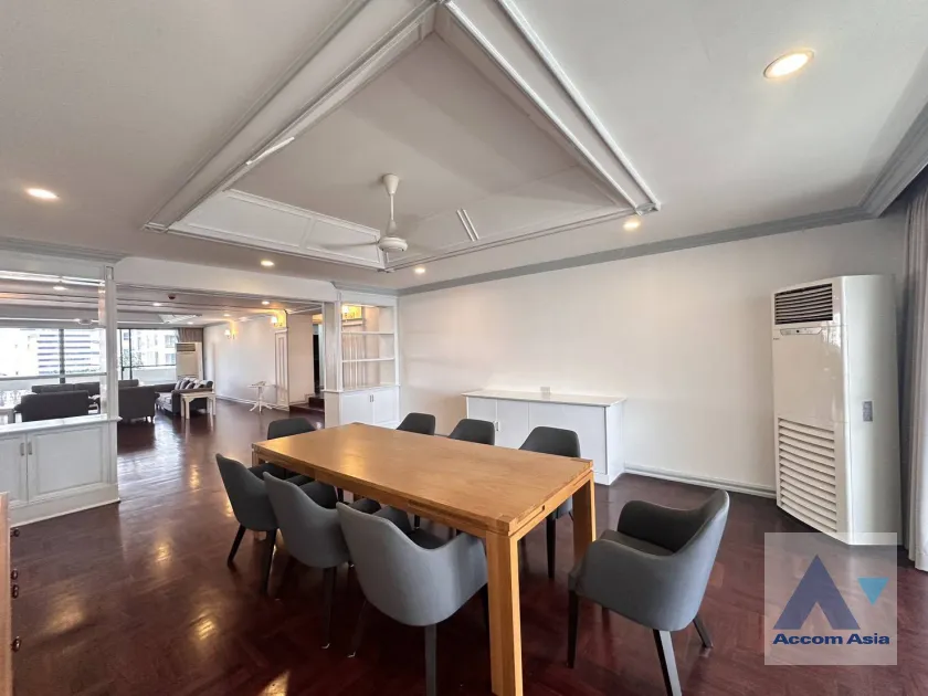 6  3 br Apartment for rent and sale in Sukhumvit ,Bangkok BTS Asok - MRT Sukhumvit at Family-Friendly 360 SQ.M. Residence Near Terminal 21 AA45666