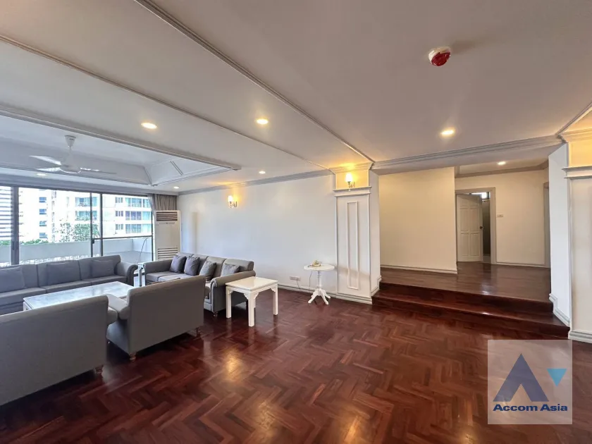 12  3 br Apartment for rent and sale in Sukhumvit ,Bangkok BTS Asok - MRT Sukhumvit at Family-Friendly 360 SQ.M. Residence Near Terminal 21 AA45666