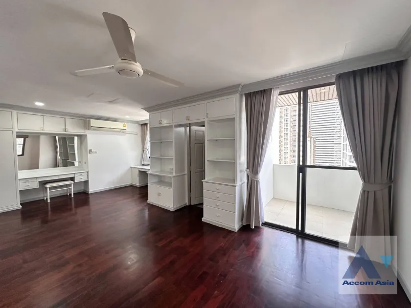 19  3 br Apartment for rent and sale in Sukhumvit ,Bangkok BTS Asok - MRT Sukhumvit at Family-Friendly 360 SQ.M. Residence Near Terminal 21 AA45666