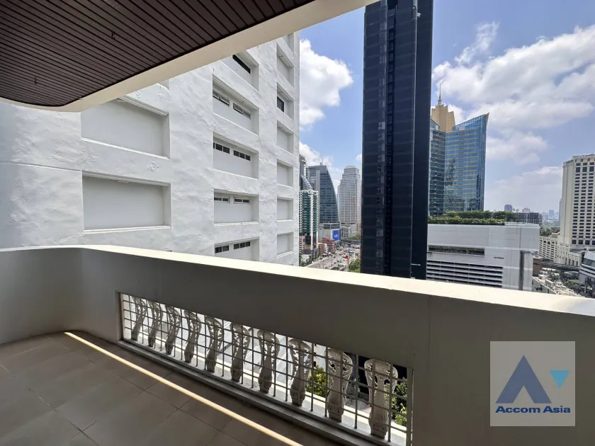 23  3 br Apartment for rent and sale in Sukhumvit ,Bangkok BTS Asok - MRT Sukhumvit at Family-Friendly 360 SQ.M. Residence Near Terminal 21 AA45666