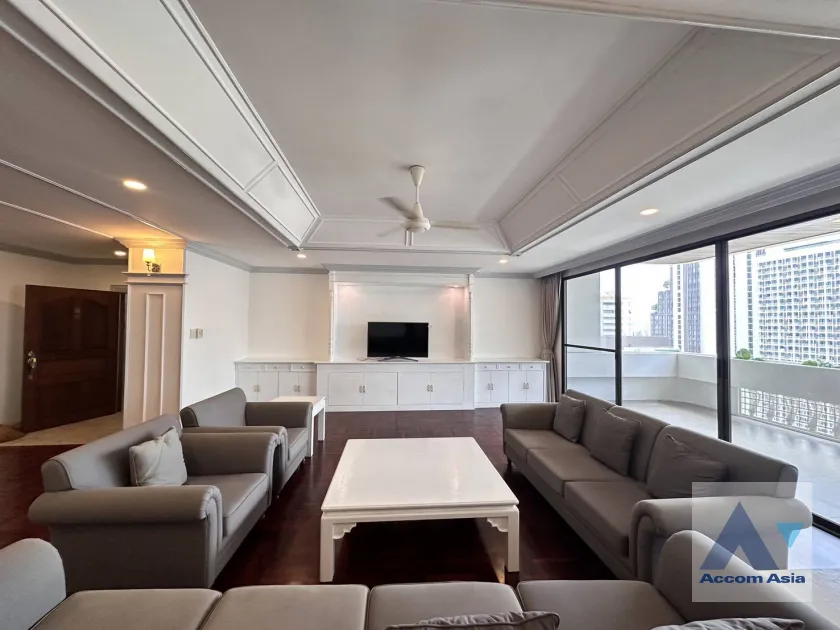 unit 3 Bedrooms  Apartment For Rent & Sale in Sukhumvit, Bangkok  near BTS Asok - MRT Sukhumvit (AA45666)