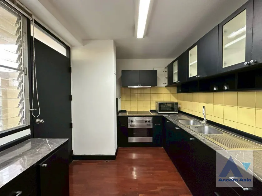 7  3 br Apartment For Rent in Sukhumvit ,Bangkok BTS Thong Lo at Pet-Friendly, Cozy and Serene Serviced Apartment in Thonglor AA45673