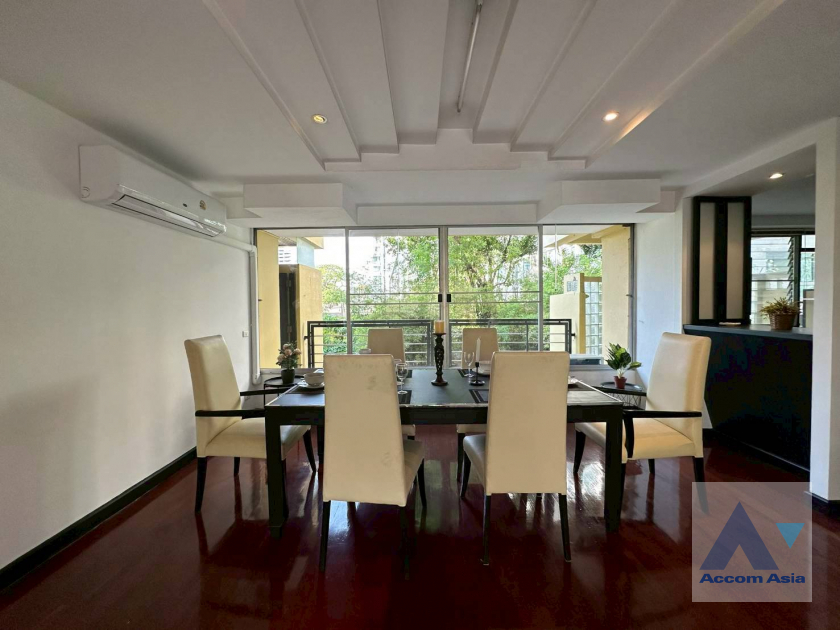 6  3 br Apartment For Rent in Sukhumvit ,Bangkok BTS Thong Lo at Pet-Friendly, Cozy and Serene Serviced Apartment in Thonglor AA45673