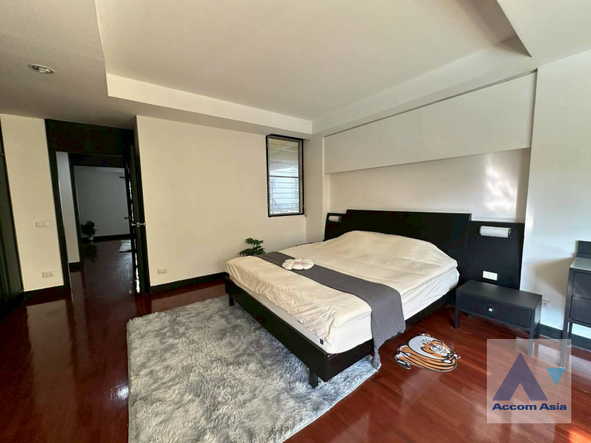 9  3 br Apartment For Rent in Sukhumvit ,Bangkok BTS Thong Lo at Pet-Friendly, Cozy and Serene Serviced Apartment in Thonglor AA45673
