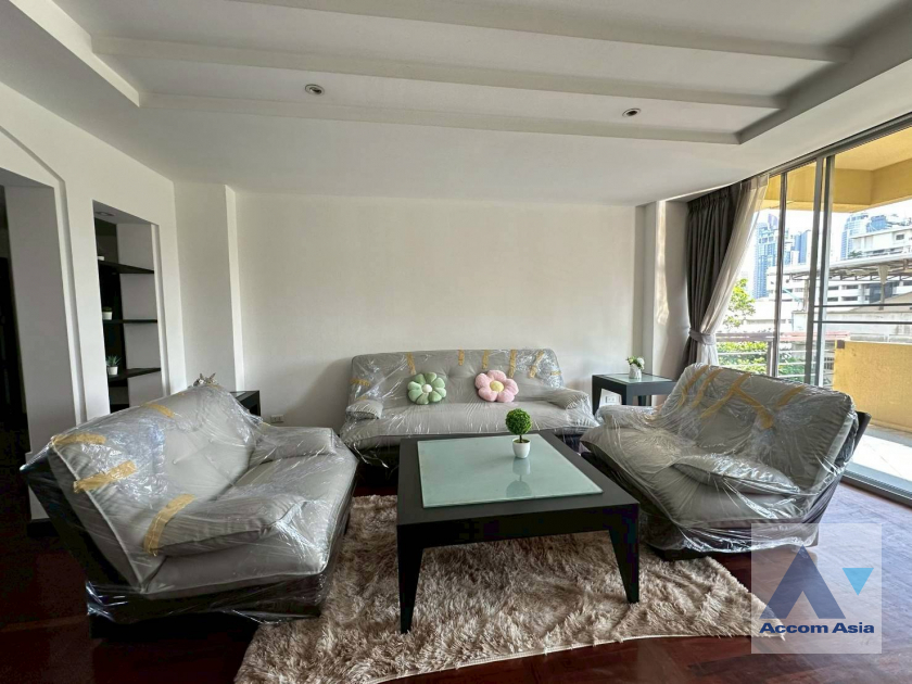  1  3 br Apartment For Rent in Sukhumvit ,Bangkok BTS Thong Lo at Pet-Friendly, Cozy and Serene Serviced Apartment in Thonglor AA45674