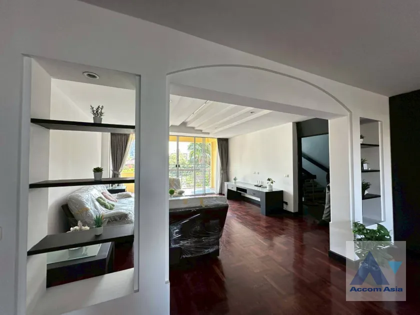 4  3 br Apartment For Rent in Sukhumvit ,Bangkok BTS Thong Lo at Pet-Friendly, Cozy and Serene Serviced Apartment in Thonglor AA45674
