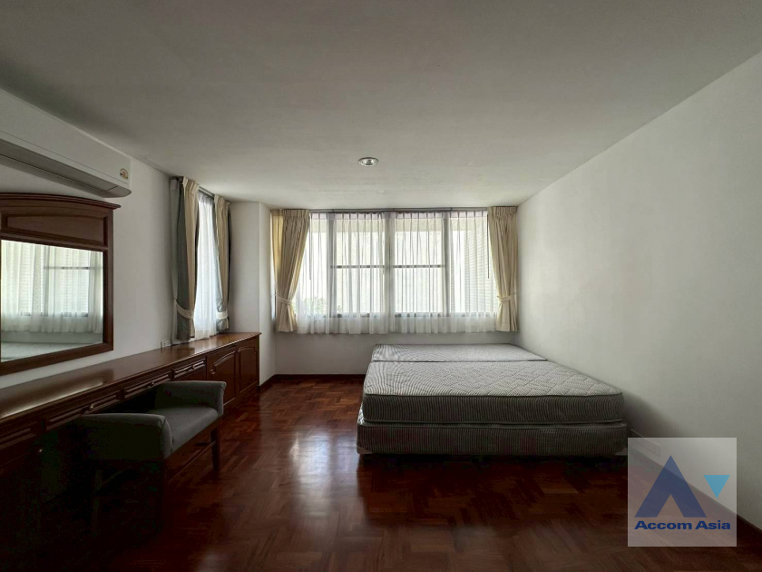 16  3 br Apartment For Rent in Sukhumvit ,Bangkok BTS Asok - MRT Sukhumvit at Spacious space with a cozy AA45675