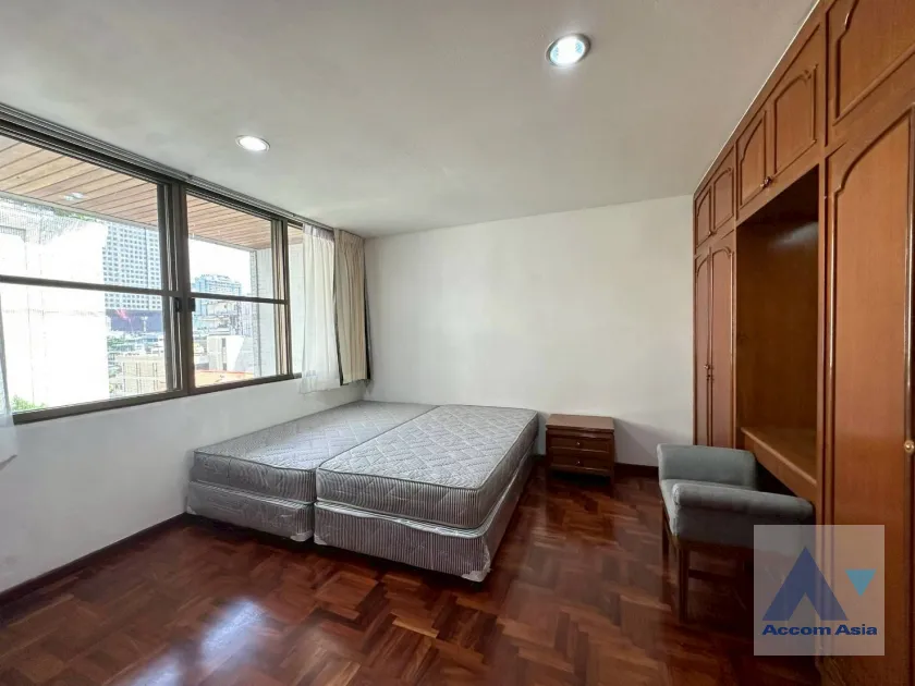 13  3 br Apartment For Rent in Sukhumvit ,Bangkok BTS Asok - MRT Sukhumvit at Spacious space with a cozy AA45675