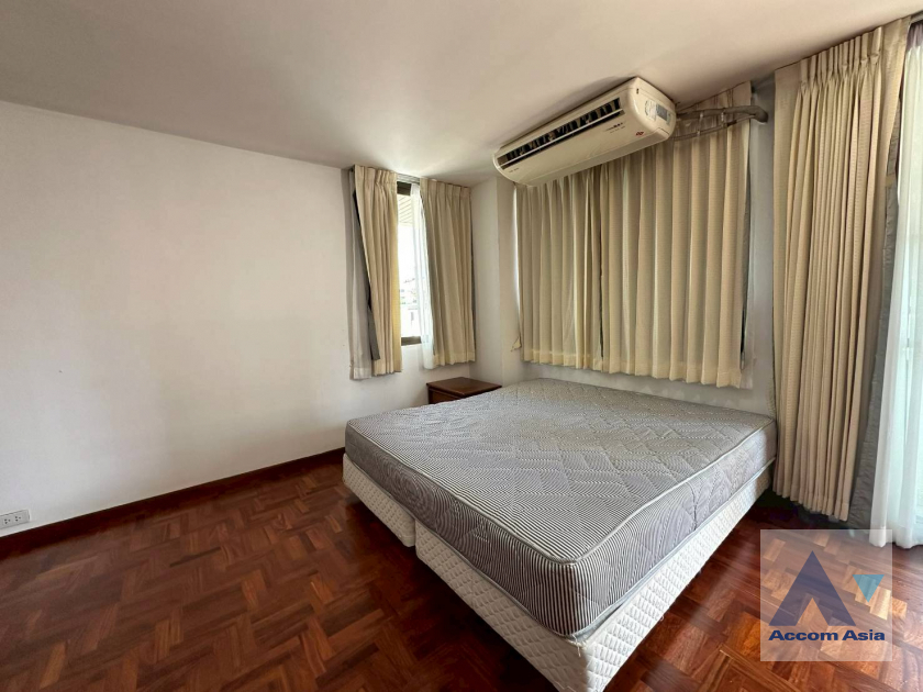 9  3 br Apartment For Rent in Sukhumvit ,Bangkok BTS Asok - MRT Sukhumvit at Spacious space with a cozy AA45675