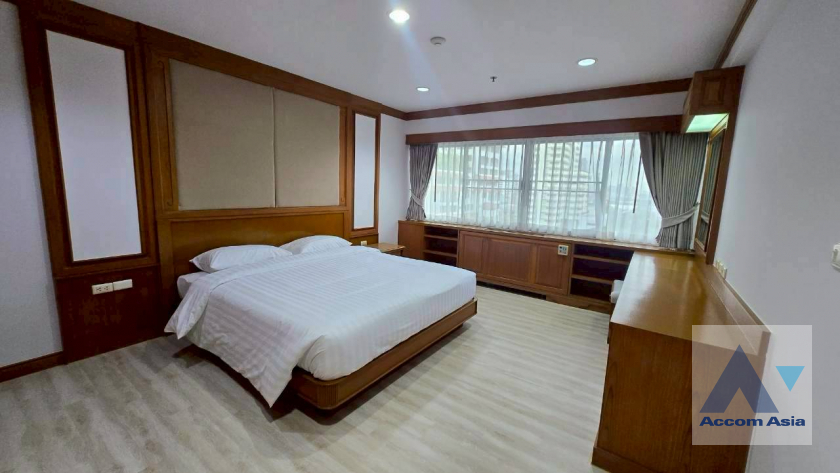 11  3 br Apartment for rent and sale in Sukhumvit ,Bangkok BTS Phrom Phong at High quality of living AA45679