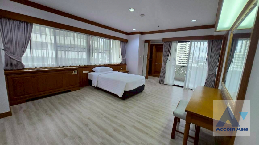 10  3 br Apartment for rent and sale in Sukhumvit ,Bangkok BTS Phrom Phong at High quality of living AA45679