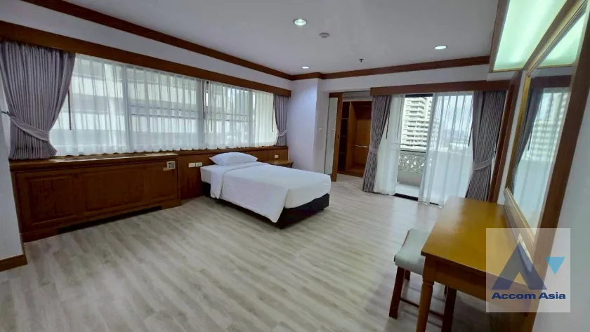 10  3 br Apartment for rent and sale in Sukhumvit ,Bangkok BTS Phrom Phong at High quality of living AA45679