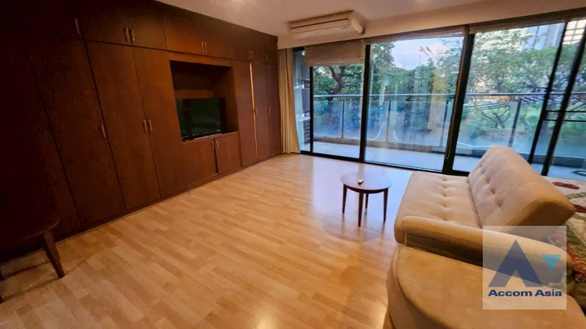  New House Condominium  2 Bedroom for Rent BTS Chitlom in Ploenchit Bangkok