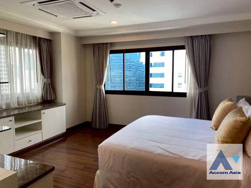 unitPet friendly |  3 Bedrooms  Apartment For Rent & Sale in Sukhumvit, Bangkok  near BTS Asok - MRT Sukhumvit (AA45682)