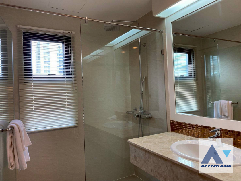 6  3 br Apartment for rent and sale in Sukhumvit ,Bangkok BTS Asok - MRT Sukhumvit at Perfect Apartment for Big Family, Prime Location Near Main Street AA45682