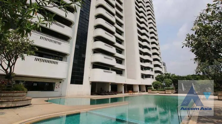  2  4 br Apartment For Rent in Sukhumvit ,Bangkok BTS Phrom Phong at High quality of living AA45683