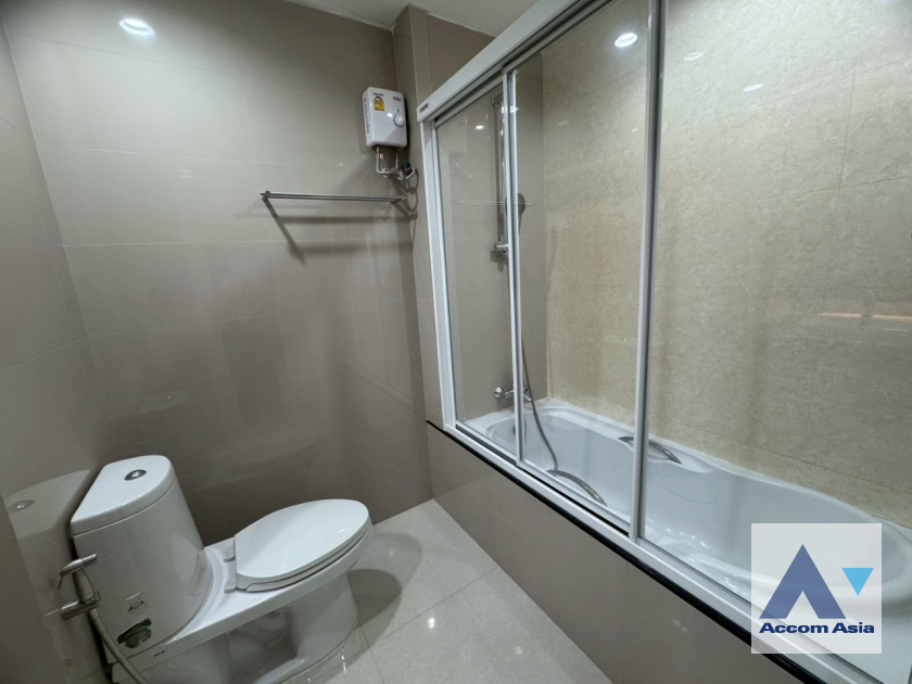 9  2 br Apartment For Rent in Sukhumvit ,Bangkok BTS Asok - MRT Sukhumvit at Spacious Room AA45684
